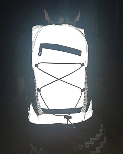Vollreflektierender Rucksack silber Nacht