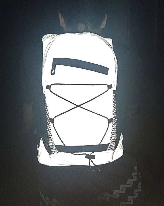 Vollreflektierender Rucksack silber Nacht