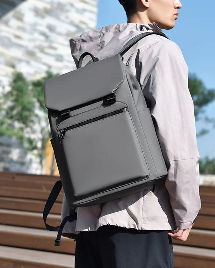Rucksack 16 Zoll mit Klappenverschluss