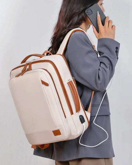 Weisser Business-Rucksack Cognac-Akzente USB