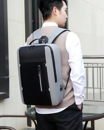 Weisser Business-Rucksack mit USB