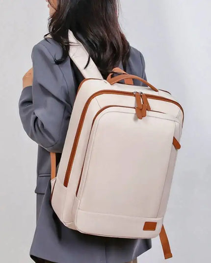 Weisser Business-Rucksack Cognac-Akzente USB