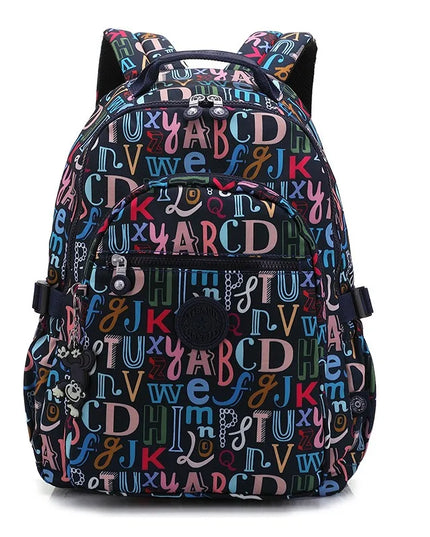 Bunter Schulrucksack mit Buchstaben 16 Zoll