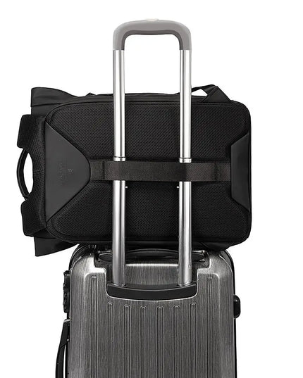 Design-Rucksack mit PU-Klappe schwarz