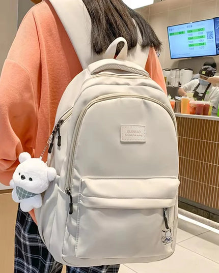 Leichter Uni-Rucksack Damen mit Anhänger