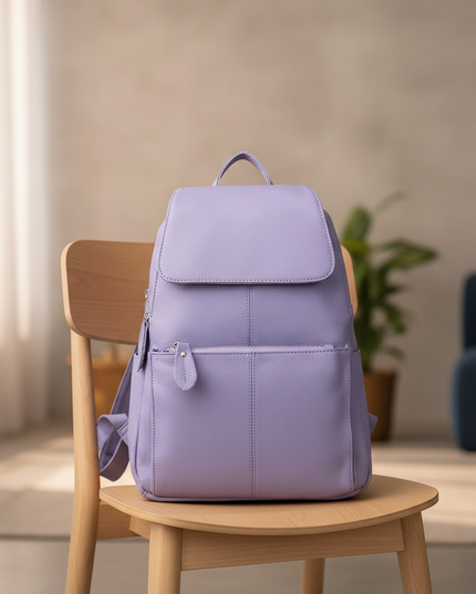 laptop rucksack damen leder lila elegant klappe - lifestyle